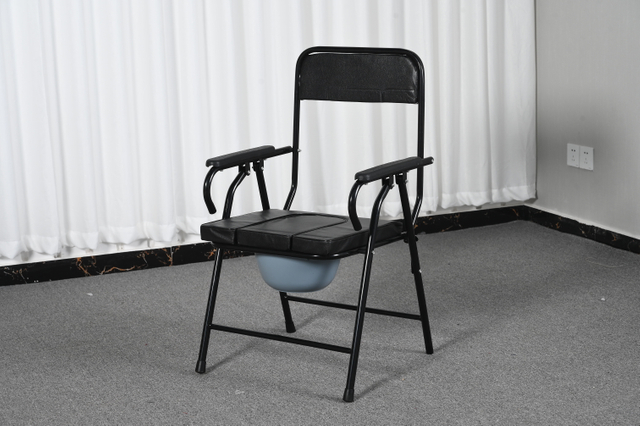 Foldable Powder-Coated Iron Pipe Commode Chair 