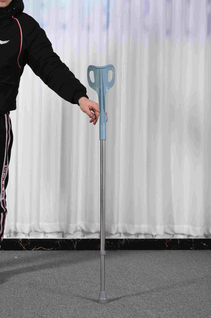 Adjustable Stainless Steel Elbow Crutch For People with Limited Mobility