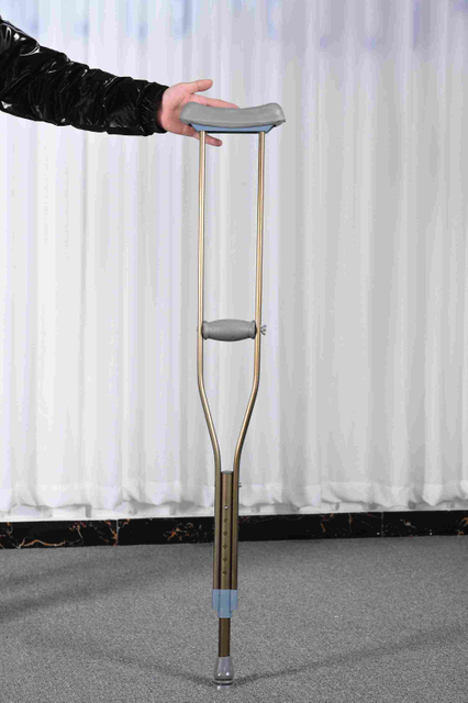 Aluminum Alloy Adjustable Underarm Crutches 